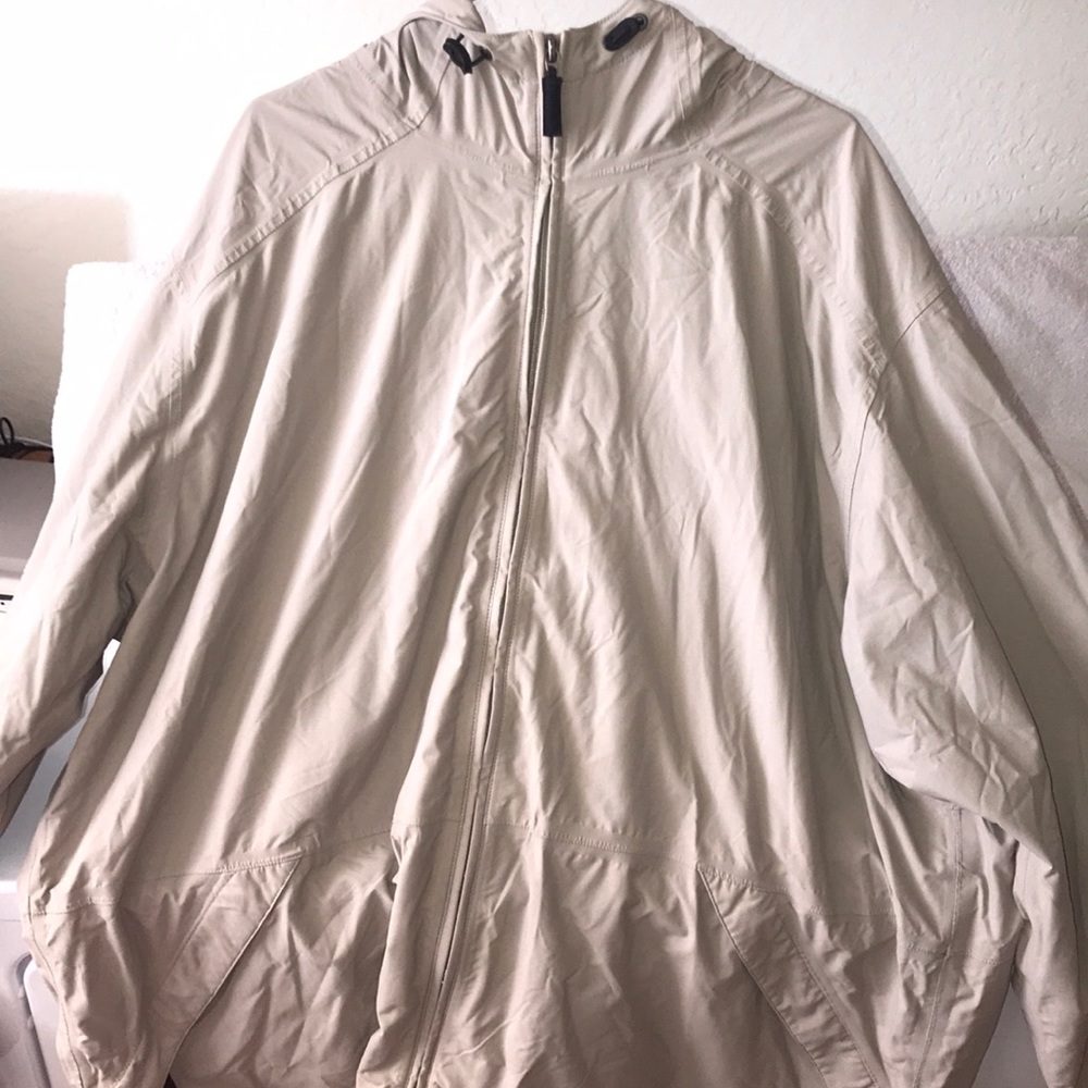 Eddie Bauer Men’s jacket/rain coat